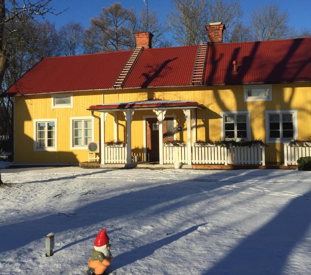 Enecopia Bed & Breakfast Enköping Dış mekan fotoğraf