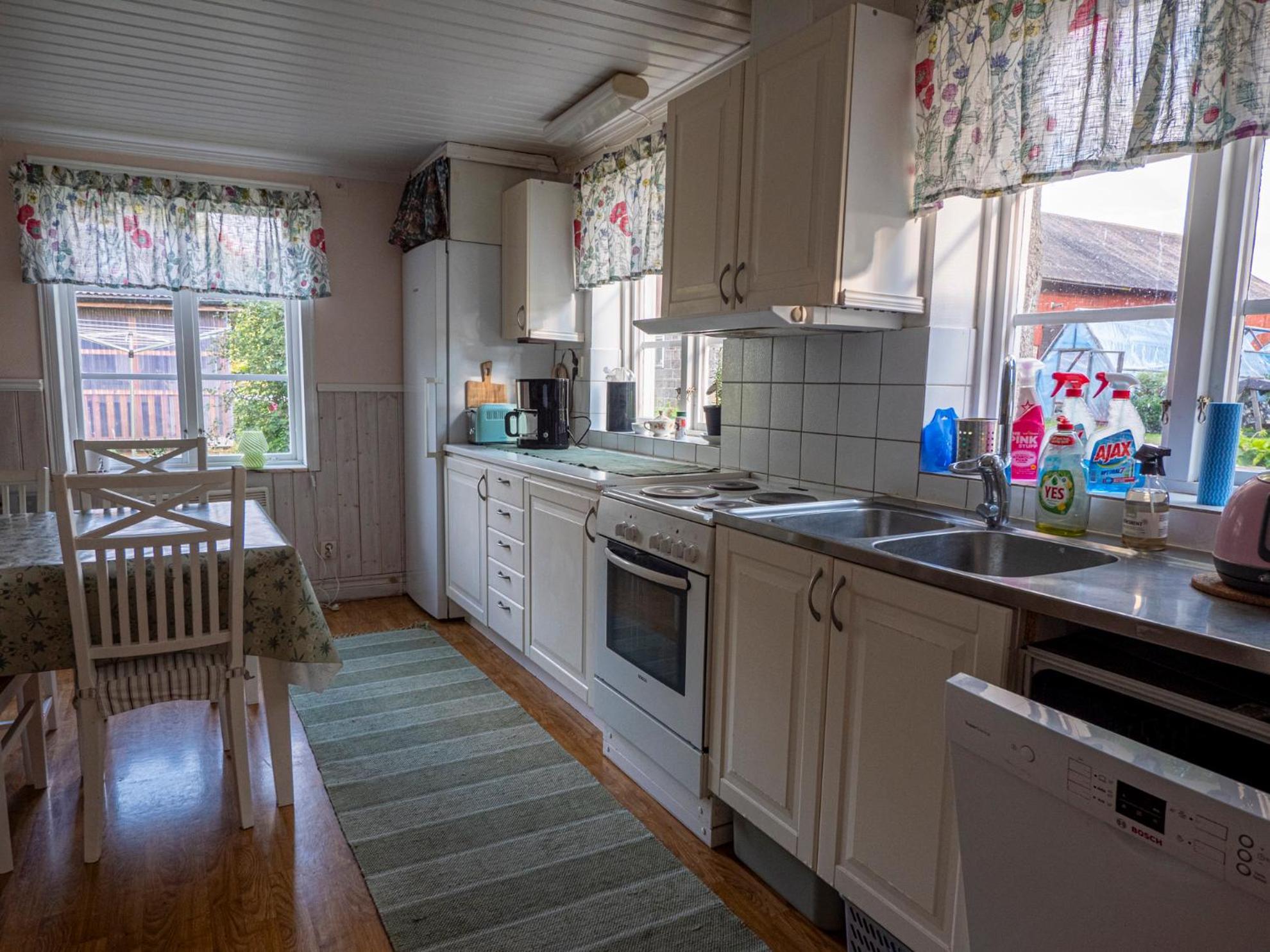 Enecopia Bed & Breakfast Enköping Dış mekan fotoğraf