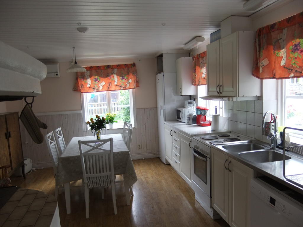 Enecopia Bed & Breakfast Enköping Dış mekan fotoğraf