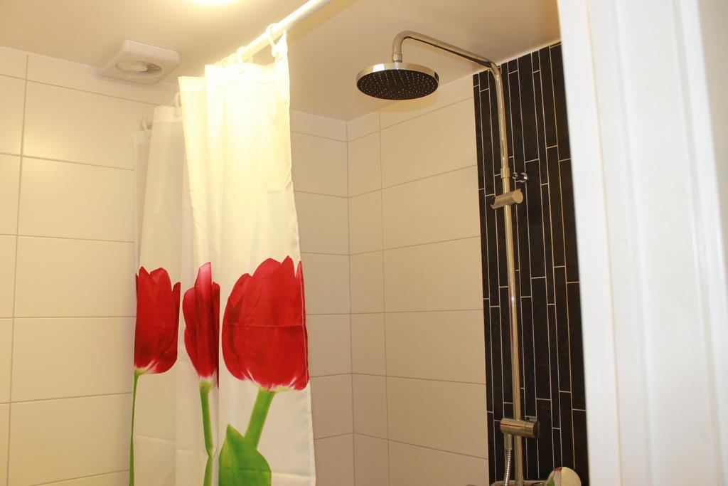 Enecopia Bed & Breakfast Enköping Dış mekan fotoğraf